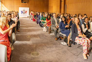 New Fellows' Ceremony 2023 guests clapping