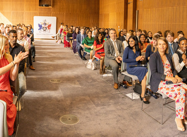 New Fellows' Ceremony 2023 guests clapping