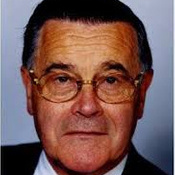 Professor Sir Roderick MacSween - (1996-1999)